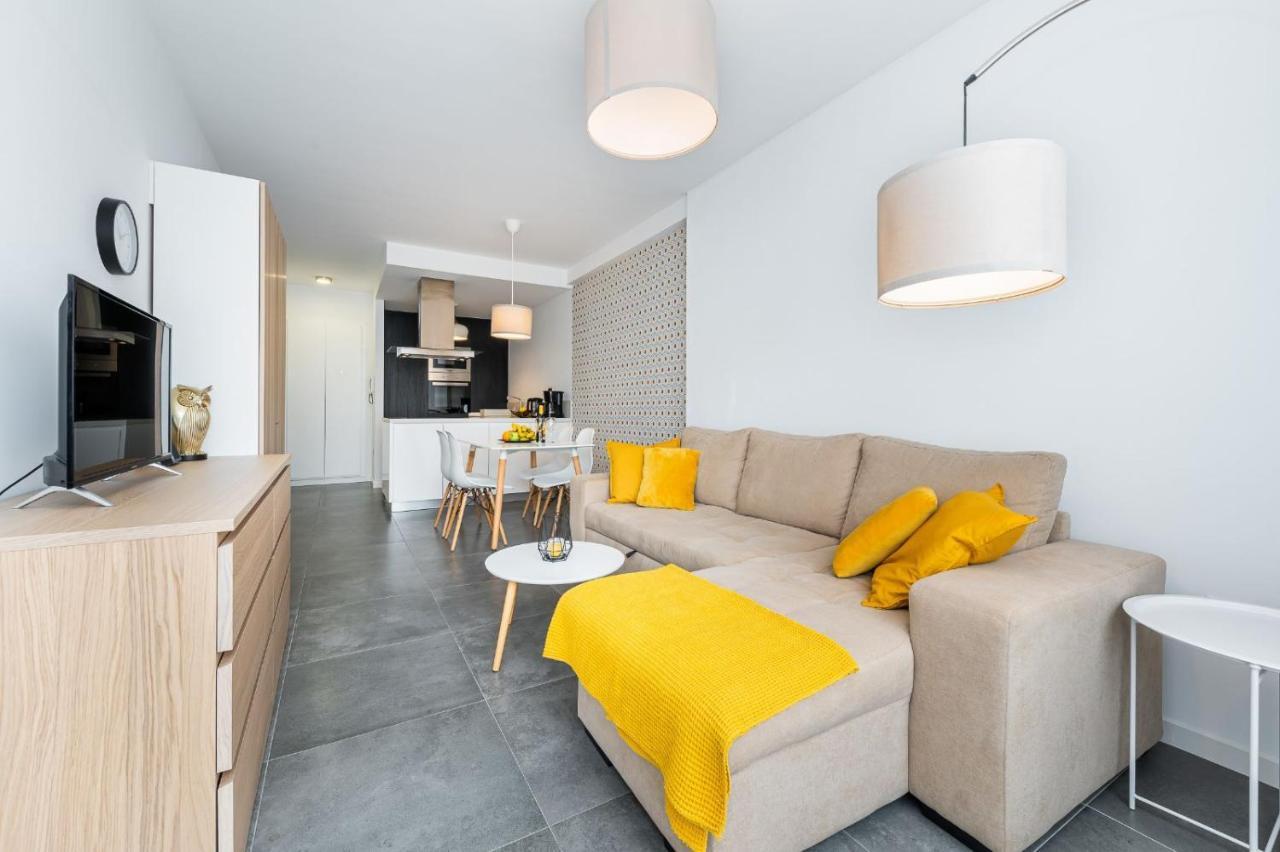 Апартаменты Apartament Summer Кампоамор Экстерьер фото